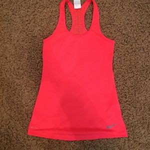 Nike tank